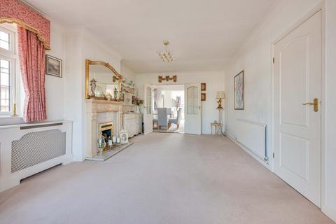 102 Shoebury Road, Southend-on-sea, SS1 3RL