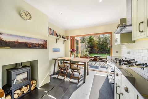 27 Woodlands Park Road, London, SE10 9XE