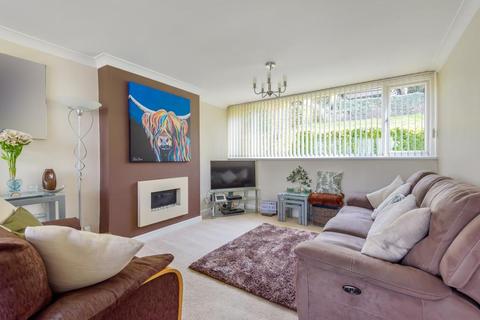 9 Broadlands Avenue, Chesham, HP5 1AJ