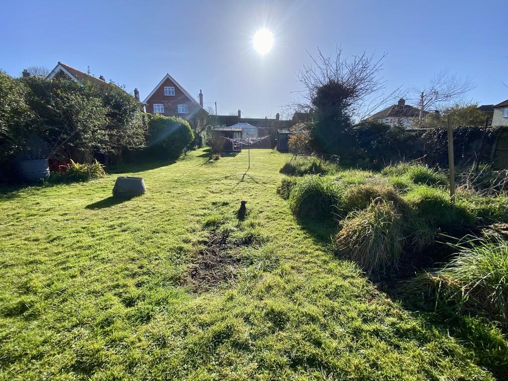 Cliff Road, Cromer, Norfolk 2 bed detached bungalow £295,000