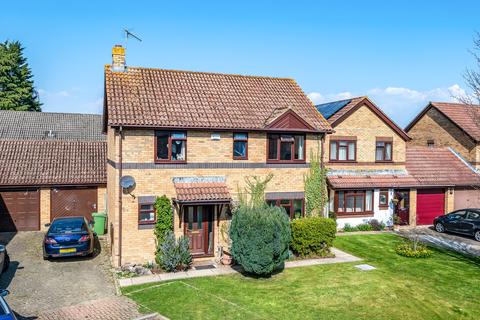 18 Chaffinch Way, Paddock Wood, Tonbridge, TN12 6XL