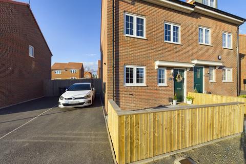 9 Colliery Road, Woodlands, Doncaster, DN6 7FJ