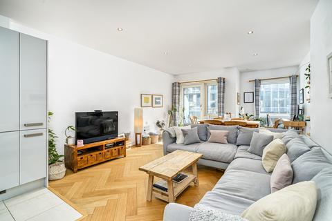 2 bedroom apartment for sale, Quarter House, Battersea Reach