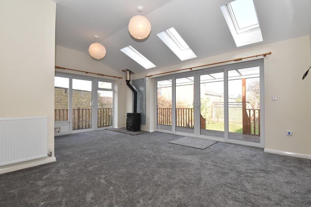 Springwell Lane, Northallerton 4 bed semidetached house £950 pcm (£