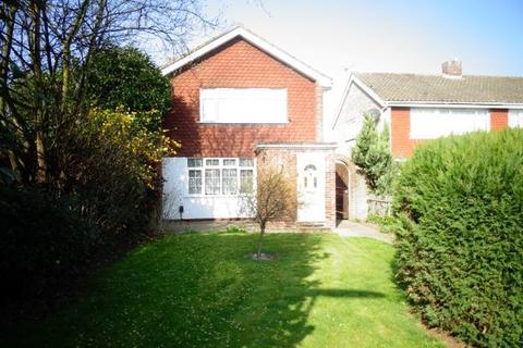 3 Bancroft Close, Ashford, TW15 2BZ
