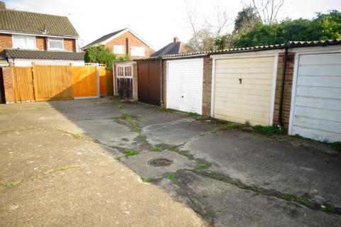 3 Bancroft Close, Ashford, TW15 2BZ