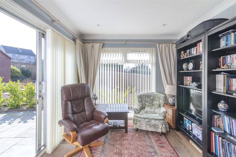17 Corsie Drive, Perth, PH2 7BU