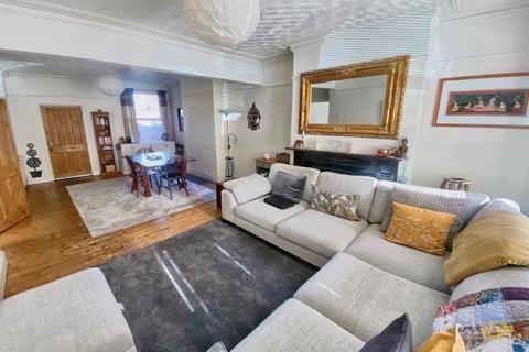 18 Hawkins Road, Coventry, CV5 6HZ