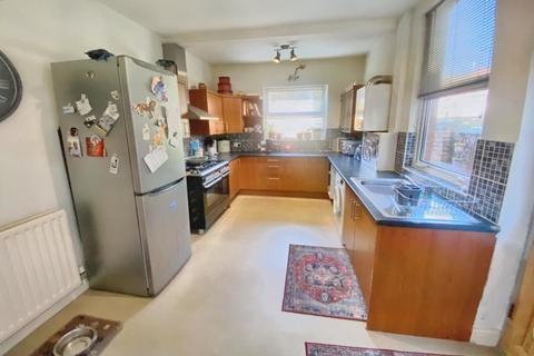 3 bedroom end of terrace house for sale - Hawkins Road, Coventry