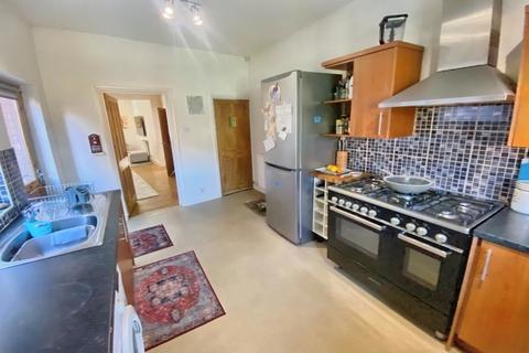 18 Hawkins Road, Coventry, CV5 6HZ