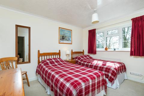 18 Gillingham Close, Kings Worthy, Winchester, SO23 7RL