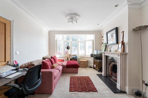 9 Wanstead Place, London, E11 2SW
