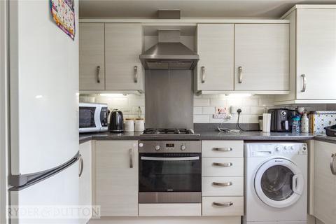 11 Dickens Close, Salford, M7 3DR