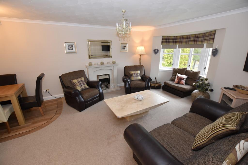 Windsor Gardens, Gleneagles Village 3 bed apartment £239,950