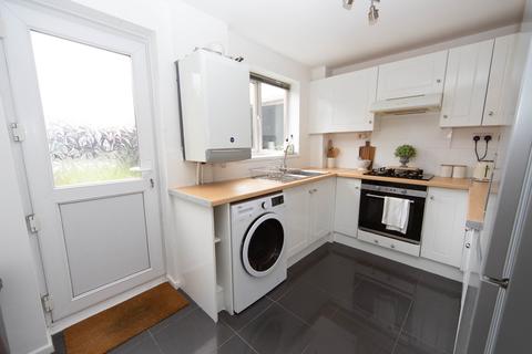 5 Ambergate Drive, Cardiff, CF23 8AX