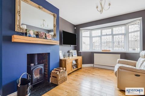 48 Bellevue Road, Romford, RM5 3AZ