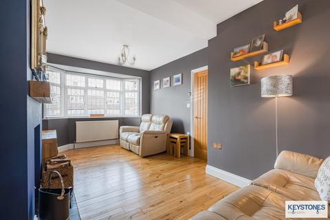 48 Bellevue Road, Romford, RM5 3AZ