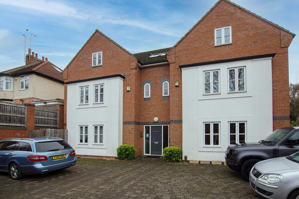 Rugby Road, LEAMINGTON SPA, Warwickshire 2 bed flat £250,000