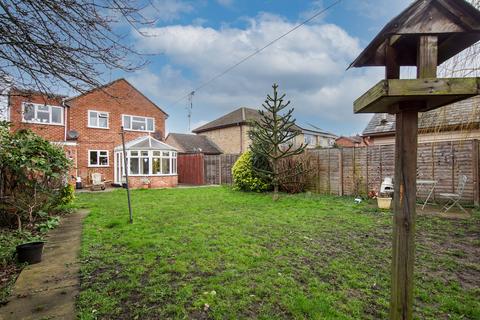 19 Green Lane, Warwick, CV34 5BP