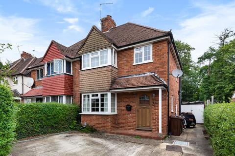 4 bedroom semi-detached house to rent - Beech Grove, Guildford