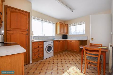 59 Beech Hill, Wellington, TA21 8ER
