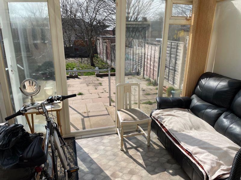 Parkeston Crescent, Kingstanding... 3 bed terraced house £160,000