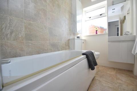 8 Danes Crescent, Glasgow, G14 9AG