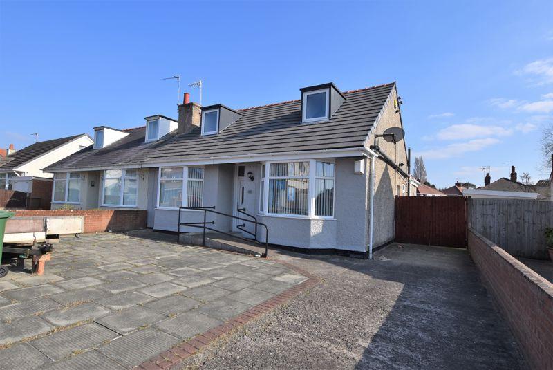 Hoylake Road, Moreton 4 bed semidetached bungalow £270,000