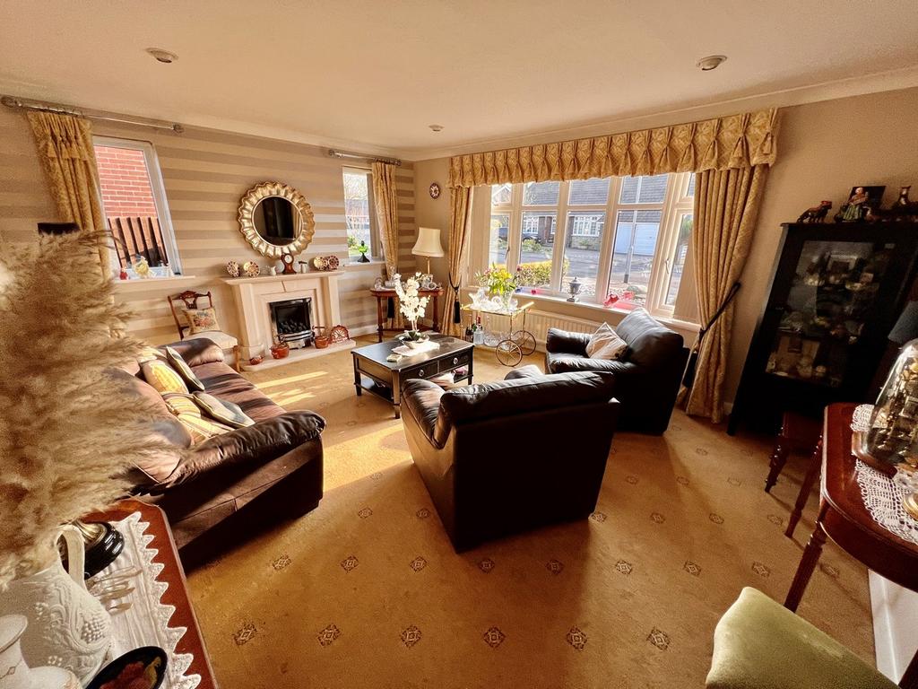 Stonefield, Longton, Preston, PR4 3 bed detached bungalow £550,000