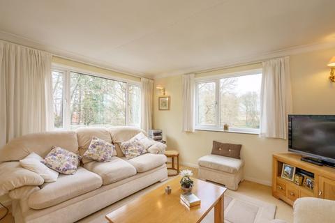 2 bedroom flat for sale - The Drive, Chichester