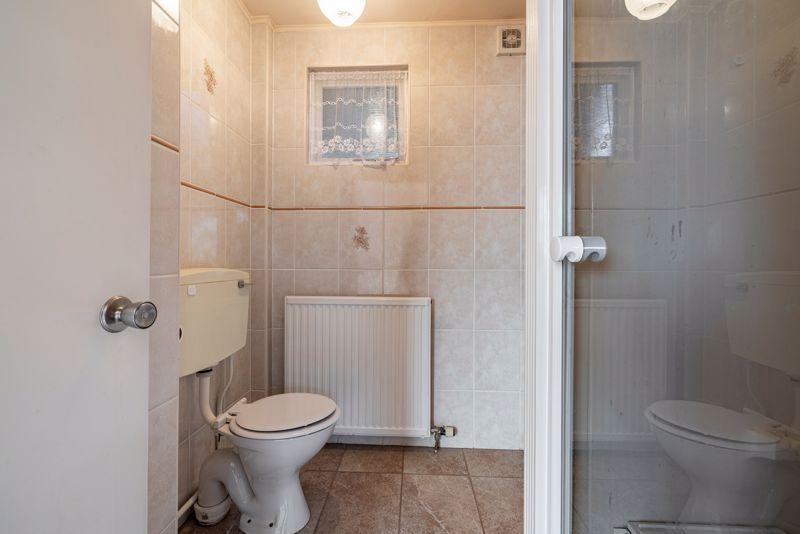 Ensuite Shower Room