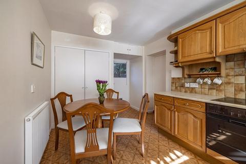 Lucknow Cottage Dingleton Road, Melrose, TD6 9QP