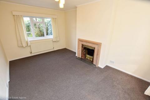 3 bedroom terraced house to rent, Grove Avenue, Lymm, WA13 0HF