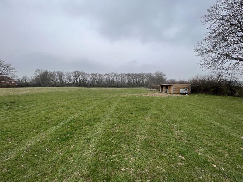 Hamstreet - Grazing Land to Let Farm land - £400 pcm (£92 pw)