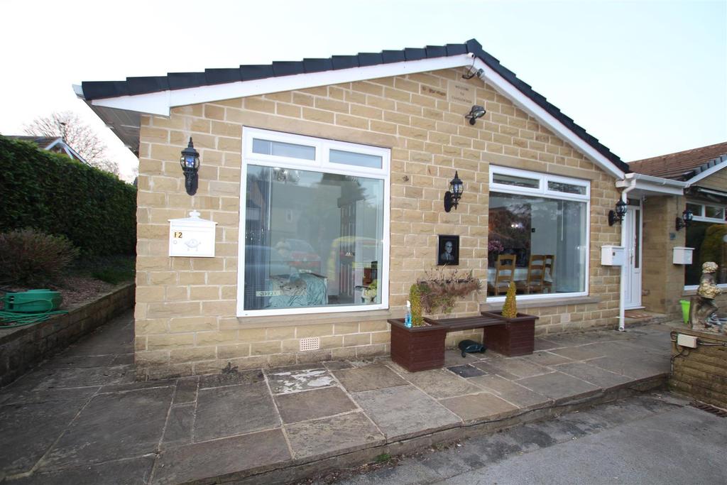 Latham Lane, Gomersal, Cleckheaton 3 bed semidetached house £1,200