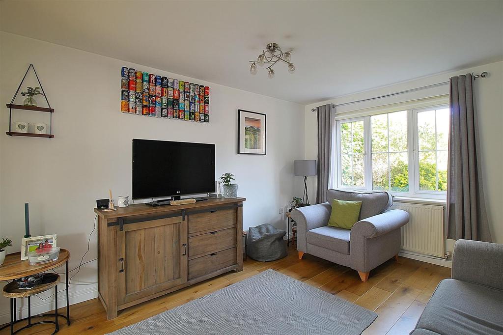 Herbert Thomas Way, Birchgrove, Swansea 3 bed semidetached house £