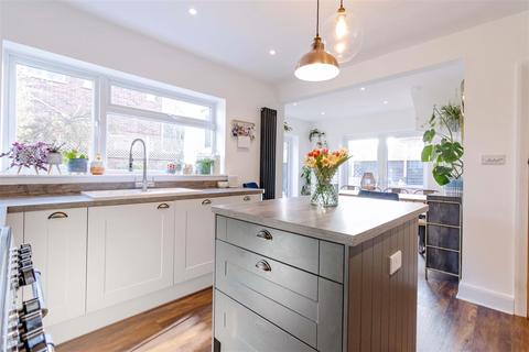 3 Broadwater Way, Worthing, BN14 9LP
