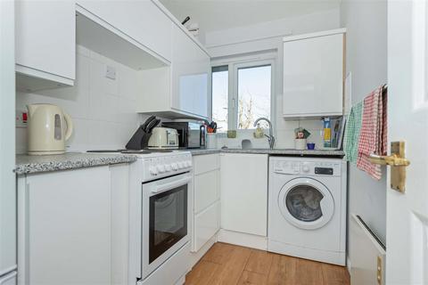 1 bedroom retirement property for sale, Broadwater Street East, Worthing