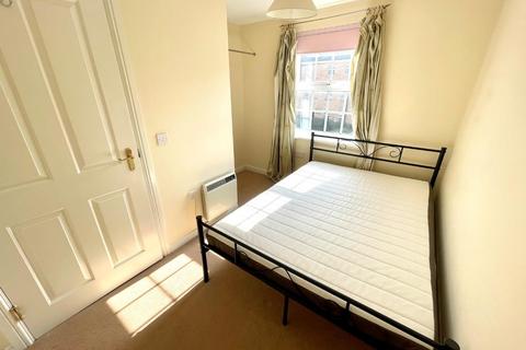 82 Finney Drive, Grange Park, Northampton, NN4 5DT