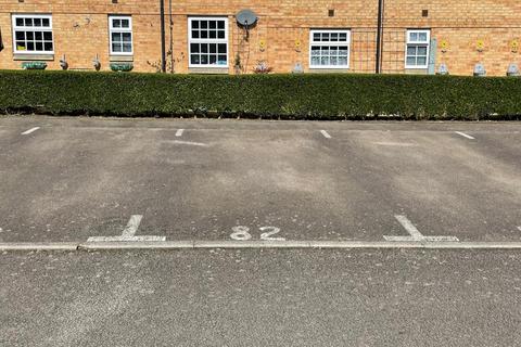 82 Finney Drive, Grange Park, Northampton, NN4 5DT
