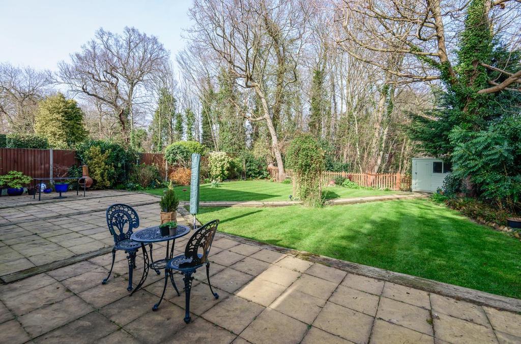 Tor Bryan, Ingatestone 4 bed detached house £800,000