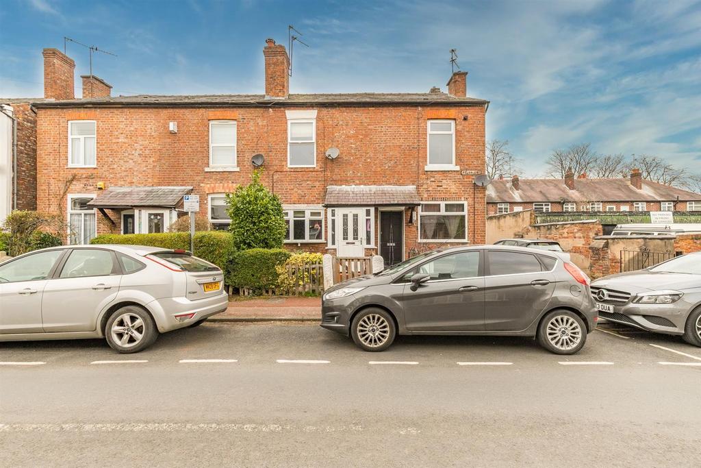 Kelsall Street, Sale 3 bed terraced house £335,000