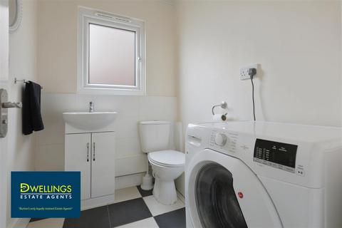 20 Alexandra Road, Burton-on-trent, DE15 0JD