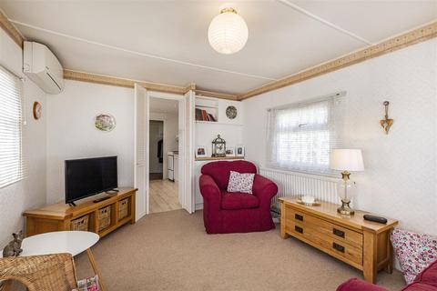 1 bedroom park home for sale - Rose Park, Row Town, Addlestone