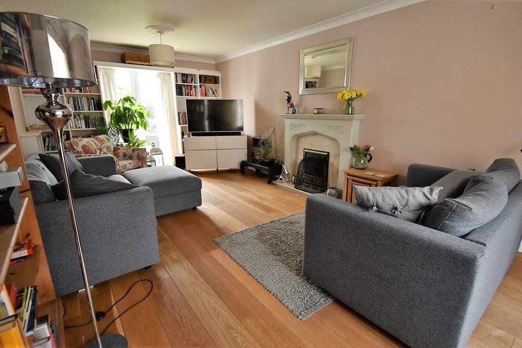 Gun Tower Mews, Rochester 5 bed detached house £750,000
