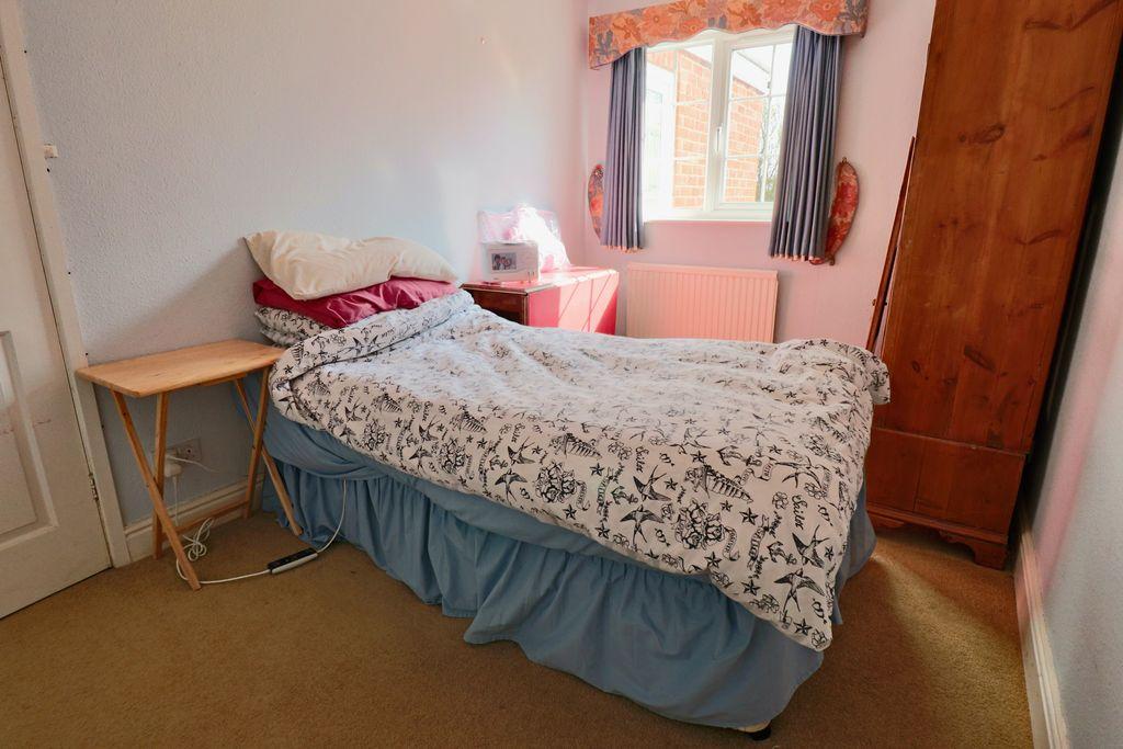 Bedroom 3 (Double)