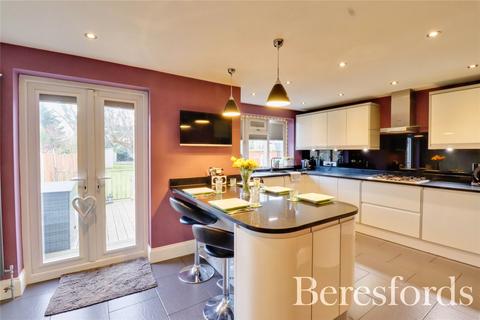 24 Mendip Road, Hornchurch, RM11 1LL