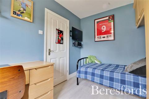 24 Mendip Road, Hornchurch, RM11 1LL