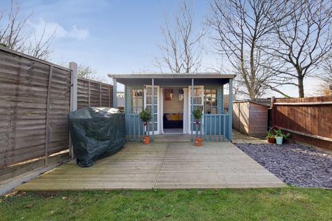 14 Queenscroft Road, London, SE9 5EH