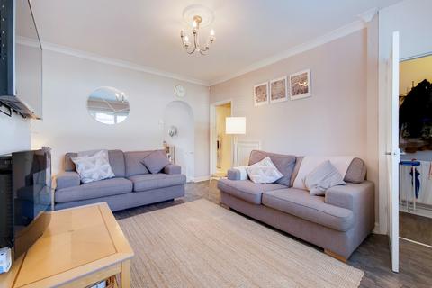 14 Queenscroft Road, London, SE9 5EH